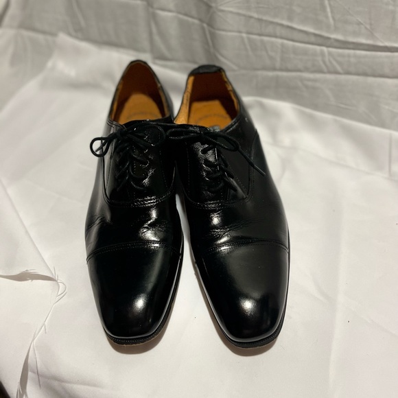 Mens size 8.5 loafers - Picture 2 of 7